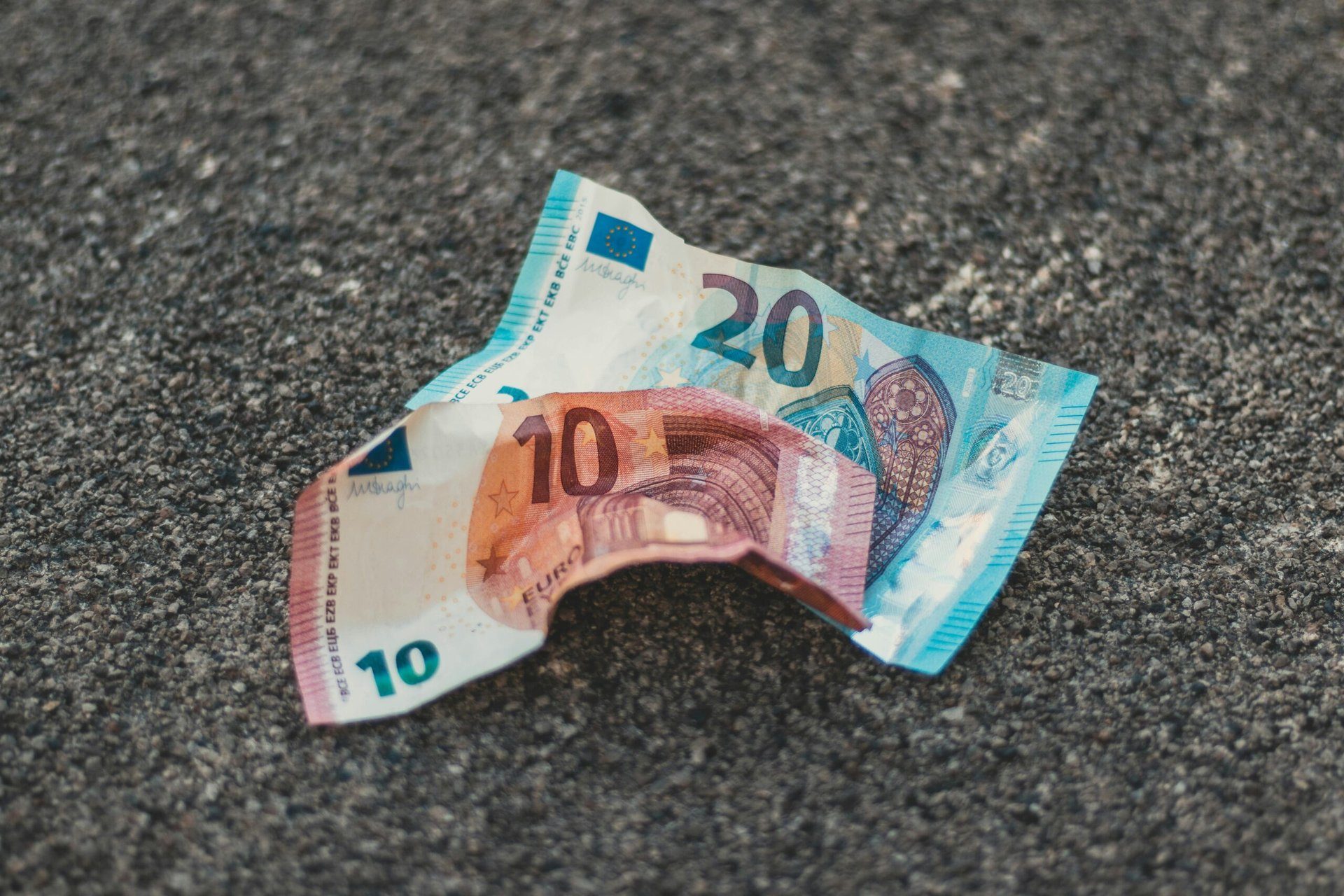 Finanzfallen vermeiden: Tipps für Essen