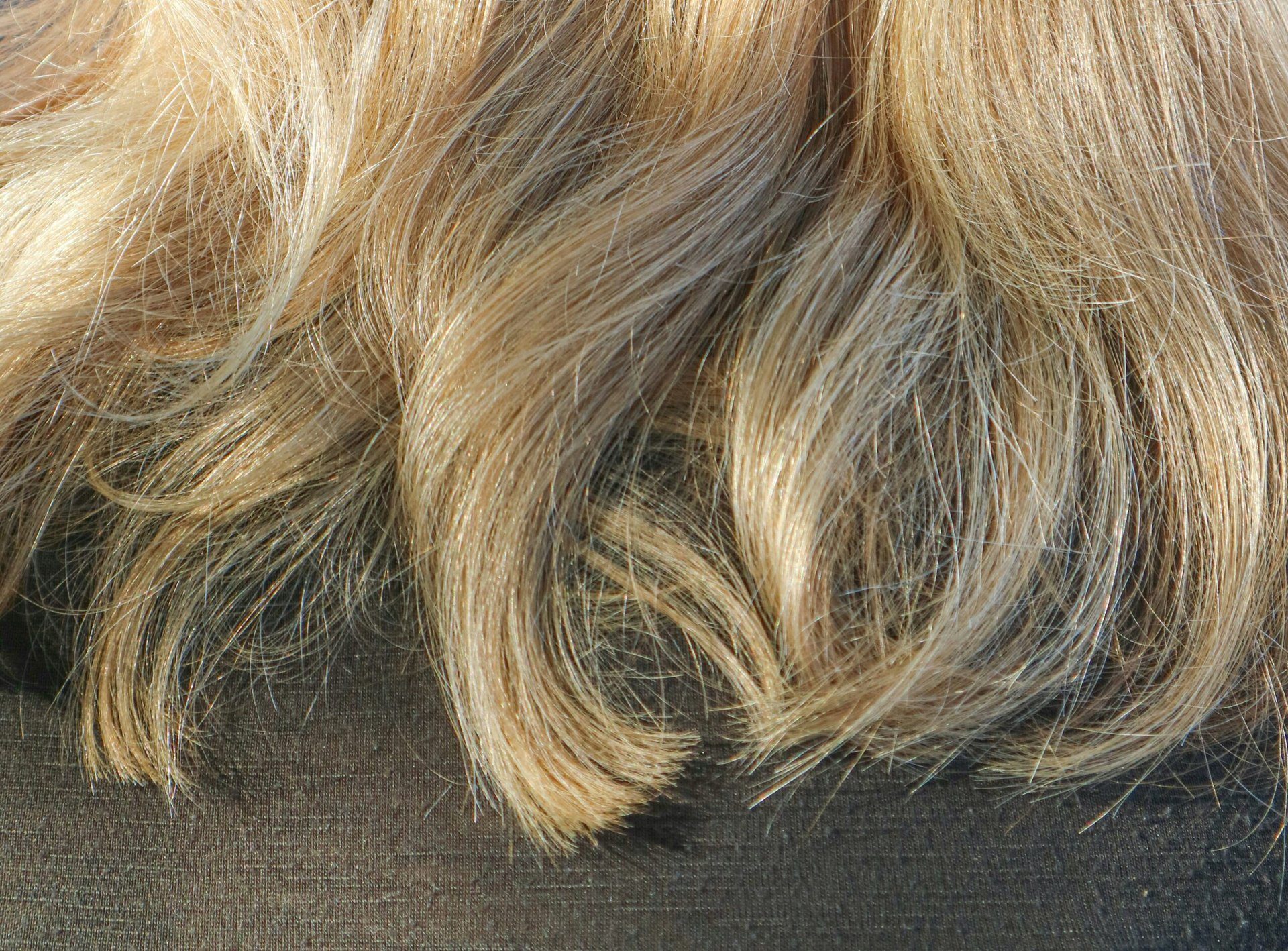 Haarverlängerungen in Essen: Tipps für eine stilvolle Veränderung
